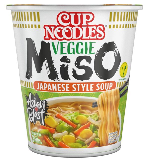 Ramen Nissin sabor a miso con vegetales